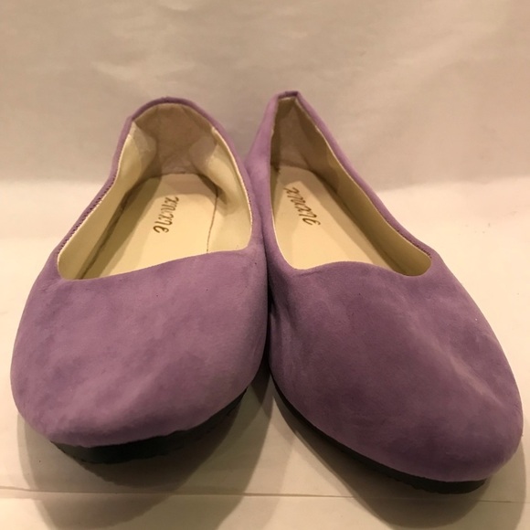 Lavender Flats - Picture 2 of 6